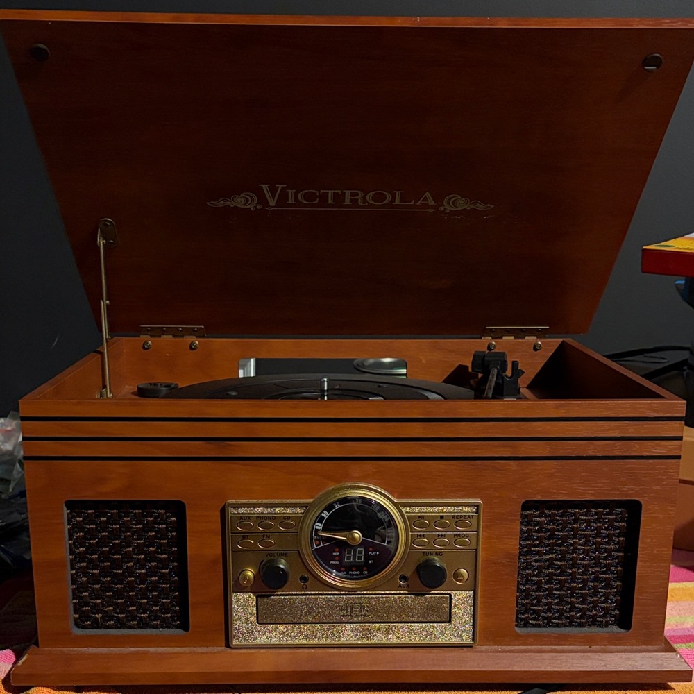 Victrola Brown Retro Record Player